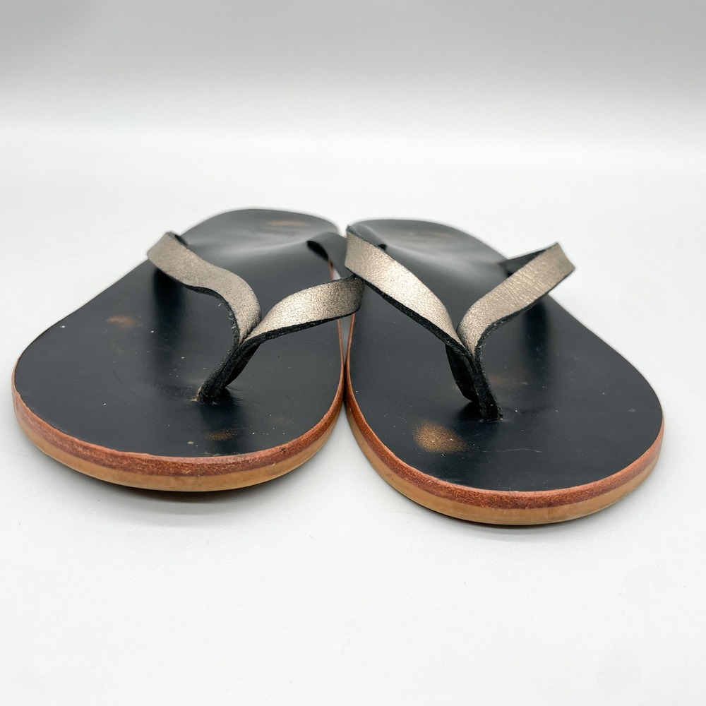 Beek Seabird Leather Flip Flop Sandals Womens 9 Black Metallic Gold Thong Flats - Picture 3 of 11
